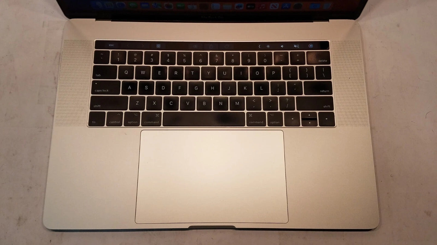 MacBook Pro 15,4" (2017) Touch Bar - Potente y en excelente - Notebook